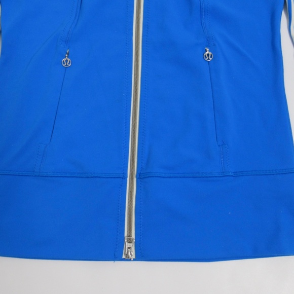 Lululemon Daily Yoga Jacket Beaming Classic Stripe Polar Cream Beaming Blue 4 - Picture 3 of 12